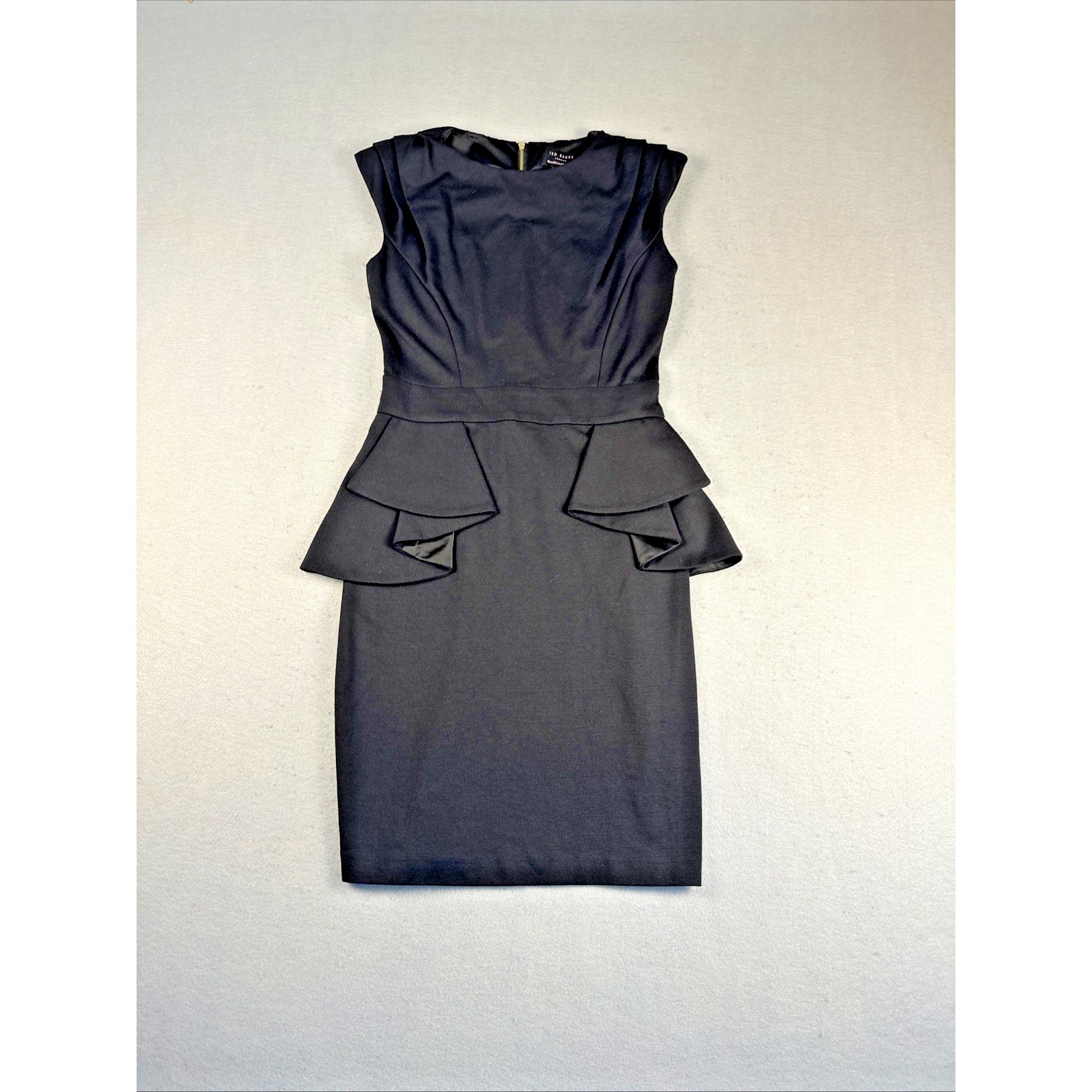 Ted Baker London Black Peplum Dress Pleated Cap Sleeve Size 1 Us 4 Midi Nwot
